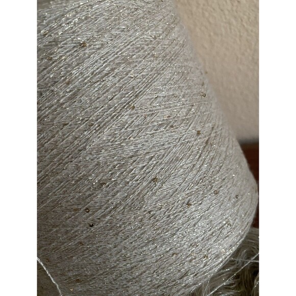 Fancy Soft 4 Skeins Light Beige Gold Sequins Gold Glitter 200g Total #453 - Picture 3 of 4
